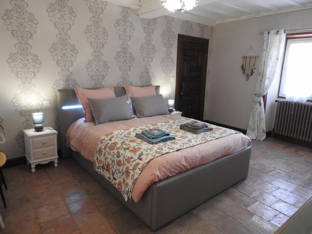 Chambres D'Hotes La Dame Fines Puybegon Экстерьер фото